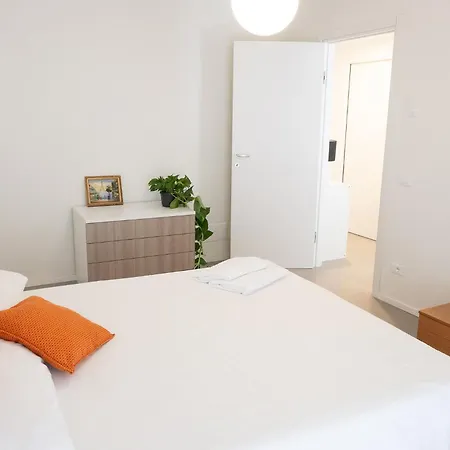 Civetta Blu, Blue Owl Apartment *